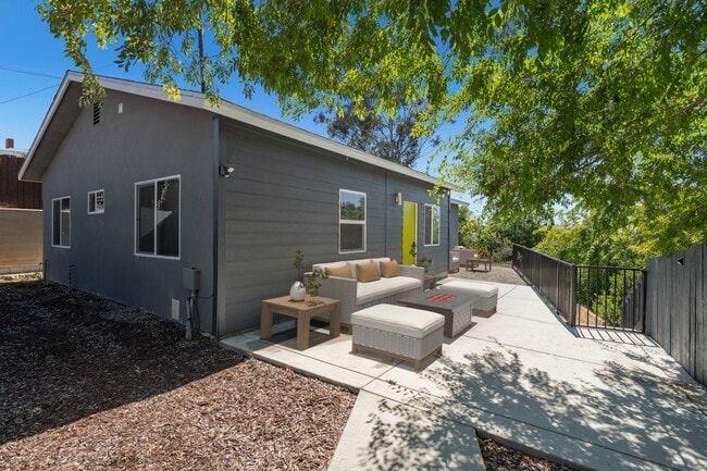 Building Photo - 4842 College Ave