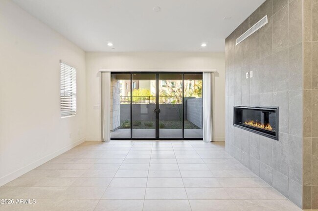 Building Photo - 1 Easy St