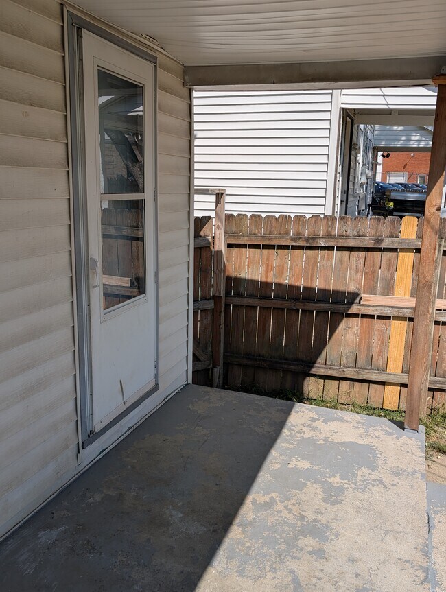 Building Photo - 704 Kolping Ave