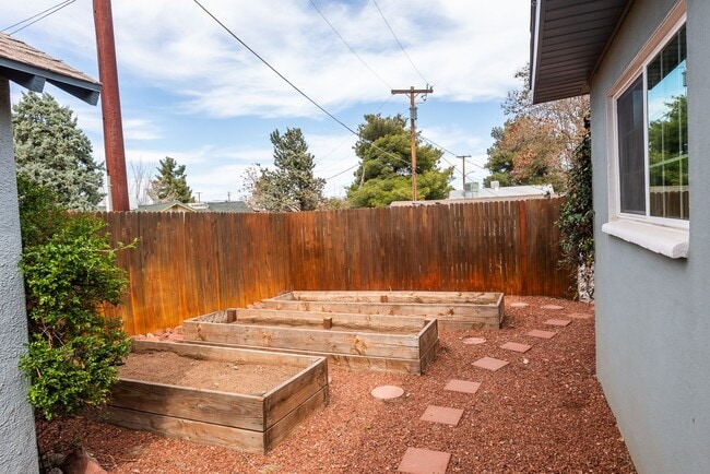 Building Photo - Stunning Turn of the 20th Century Home in ...