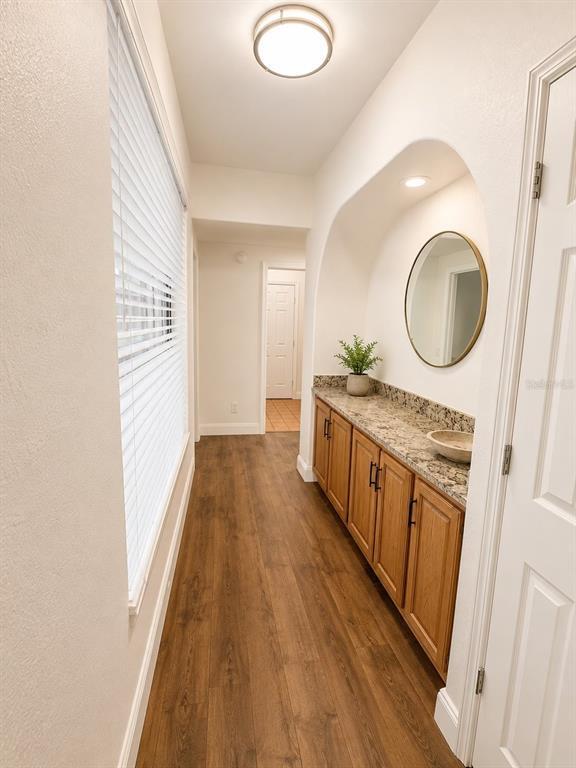 Building Photo - 502 Via Del Oro Dr