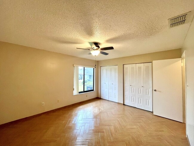 Building Photo - Orlando - 2 Bedroom, 2 Bathroom Single Family Room