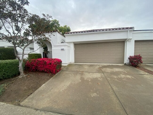 Primary Photo - *+ 55 Community* 2bed/2.5bath home in Ocea...