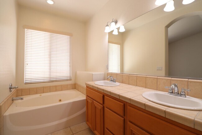 Building Photo - **Single-Story Home in The Classics at Bradley Square – 4 Bedrooms, 3 Baths**