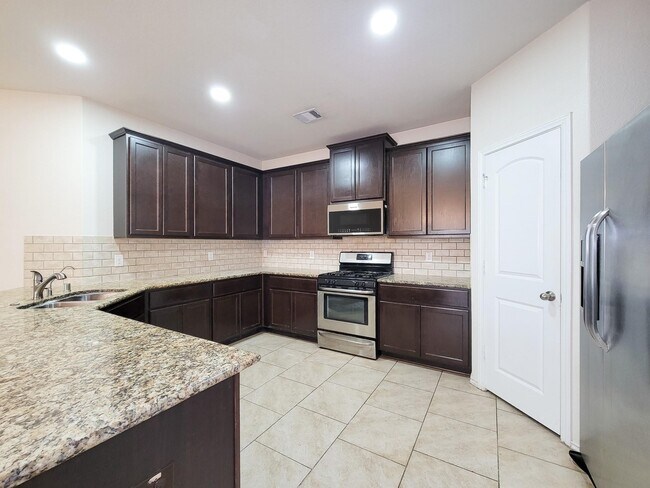 Building Photo - 4543 Stolz Trail