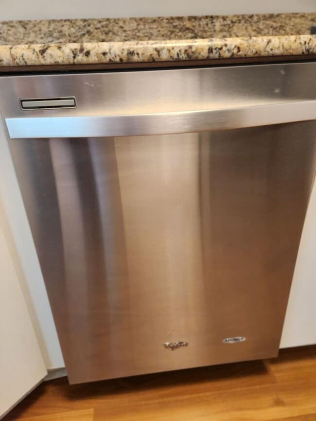 Building Photo - Move in Ready in NW Gainesville!