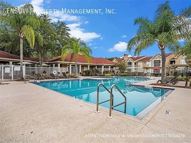 Building Photo - 9481 Highland Oak Dr