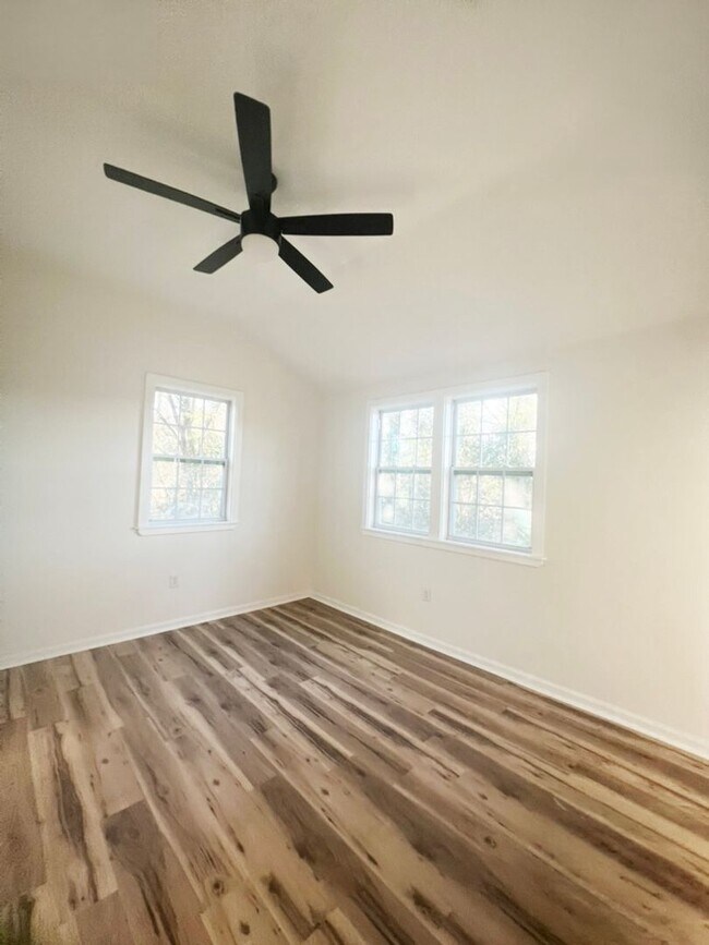 Building Photo - Available Now!