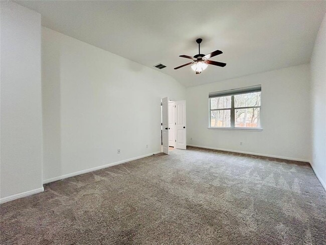 Building Photo - 240 Fort Mabry Loop