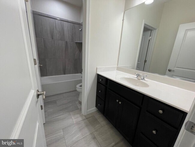 Building Photo - 23347 Sawara Ct