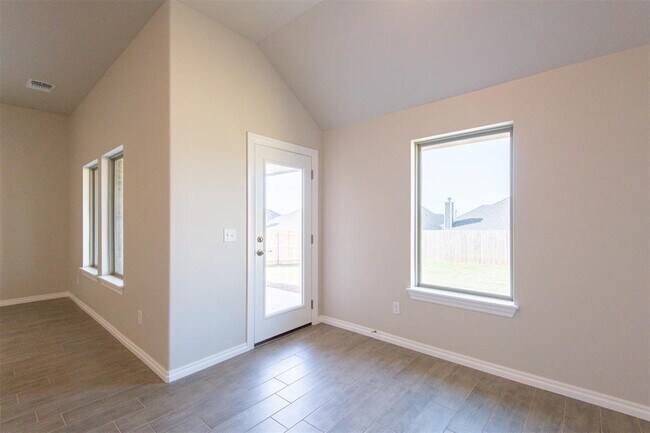 Building Photo - 8401 NW 162nd St