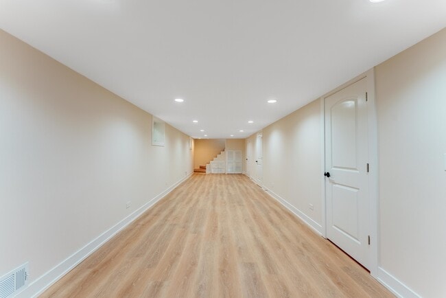 Building Photo - 6210 W 64th St