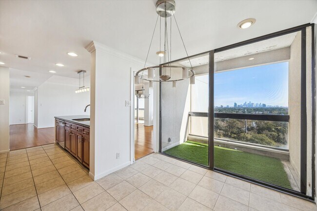 Building Photo - 49 Briar Hollow Ln