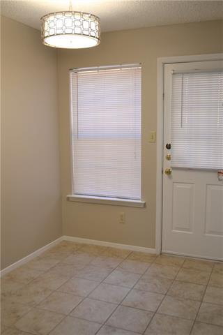 Building Photo - 1247 Dallas Dr