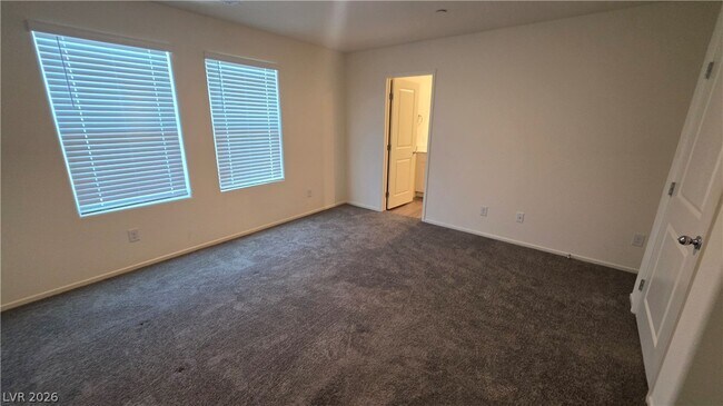 Building Photo - 3721 Celesta Vis Ave