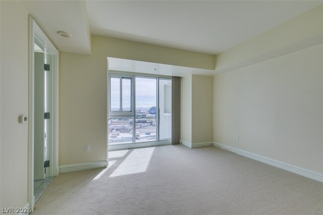 Building Photo - 2700 Las Vegas Blvd S