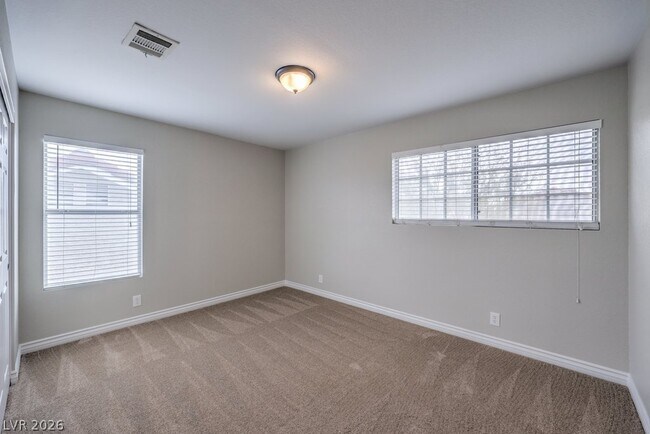 Building Photo - 10024 Sail Landing Ct