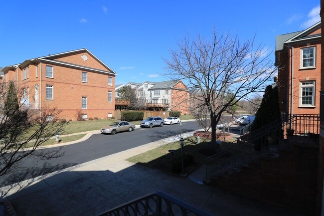 Building Photo - "Coming Soon" Luxury 4 Level Picturesque T...