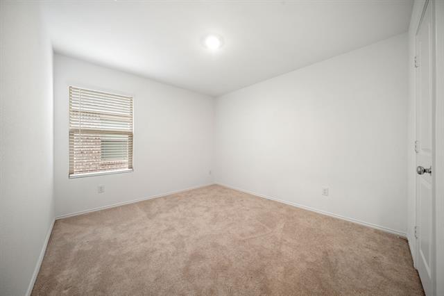 Building Photo - 3037 Ashbrook Ln