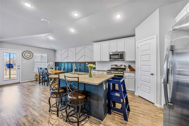 Building Photo - 8816 Landergin Mesa Dr