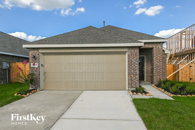 Primary Photo - 18438 Summit Ranch Dr