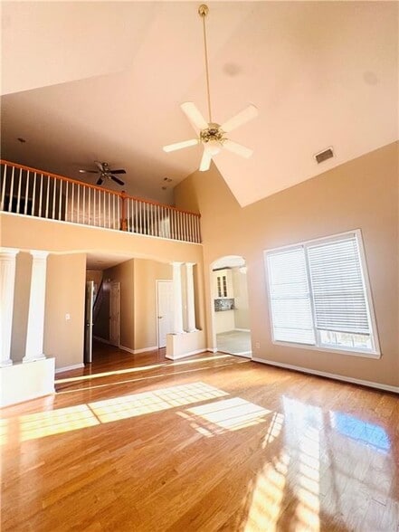 Building Photo - 2079 Planters Mill Ln