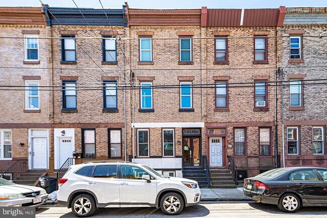 Building Photo - 1720 Moore St