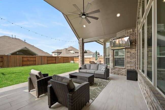 Building Photo - 20222 Liberty Run Dr