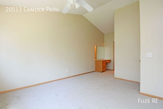 Building Photo - 20513 Camden Path