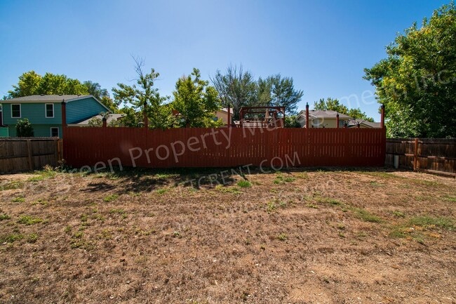 Building Photo - 661 Hanna St