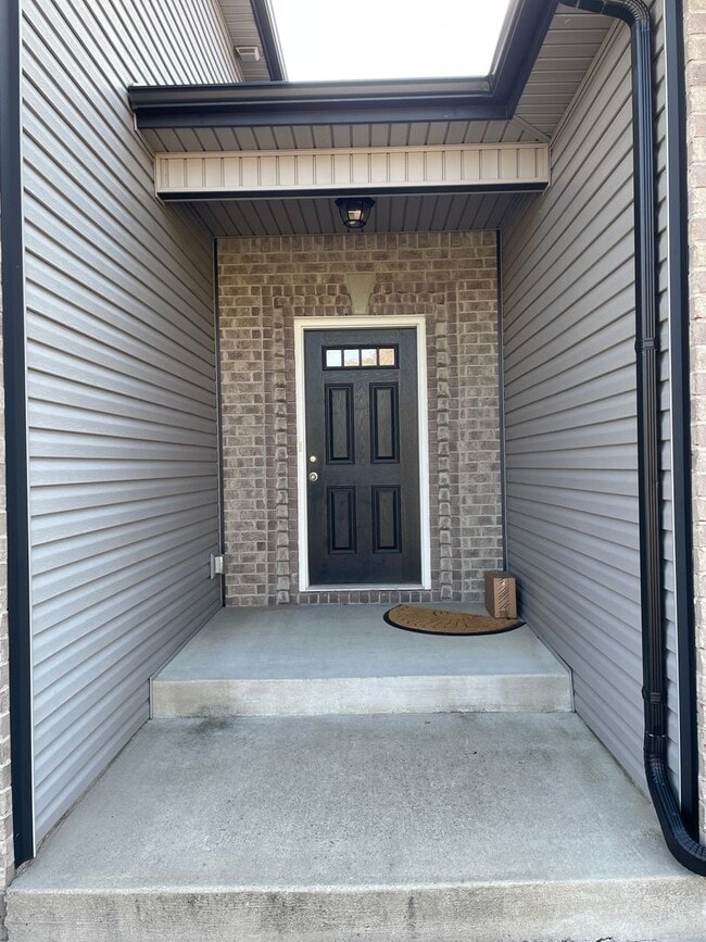 Building Photo - 987 Promenade Dr