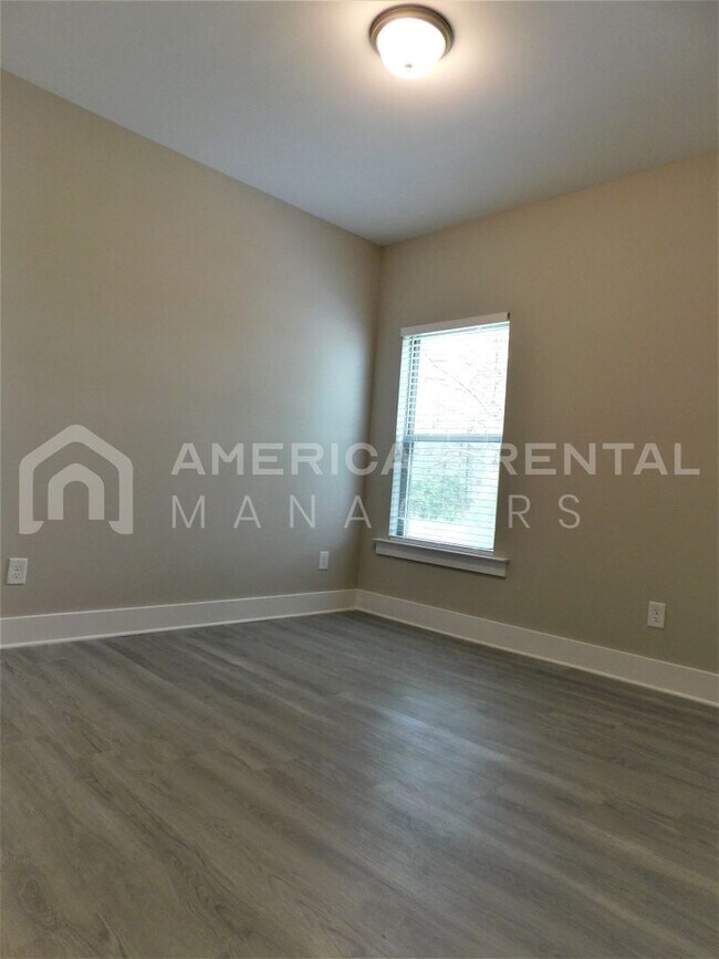 Building Photo - 15531 Crimson Rdg Cir