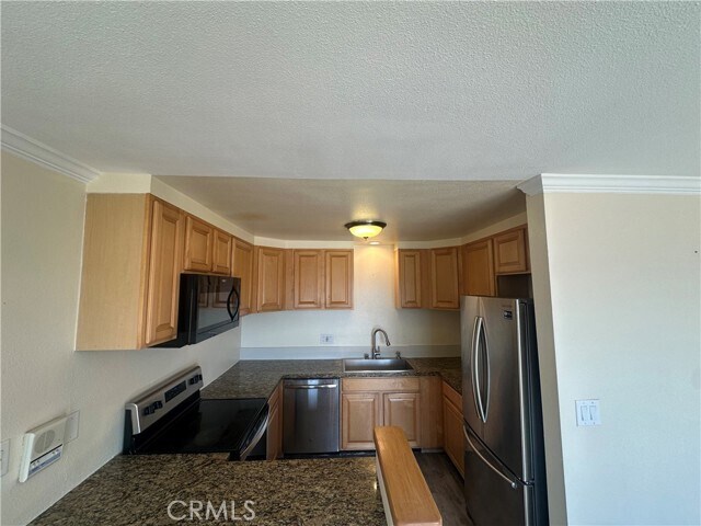 Building Photo - 2037 S Coast Hwy