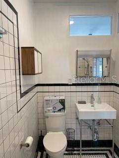 Building Photo - 1155 53rd Ave N