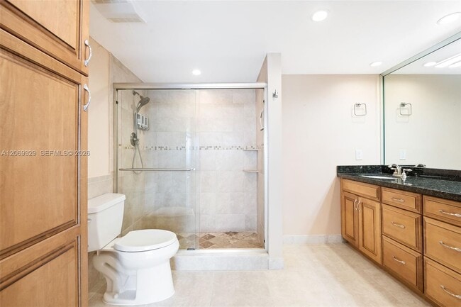 Building Photo - 3700 Galt Ocean Dr