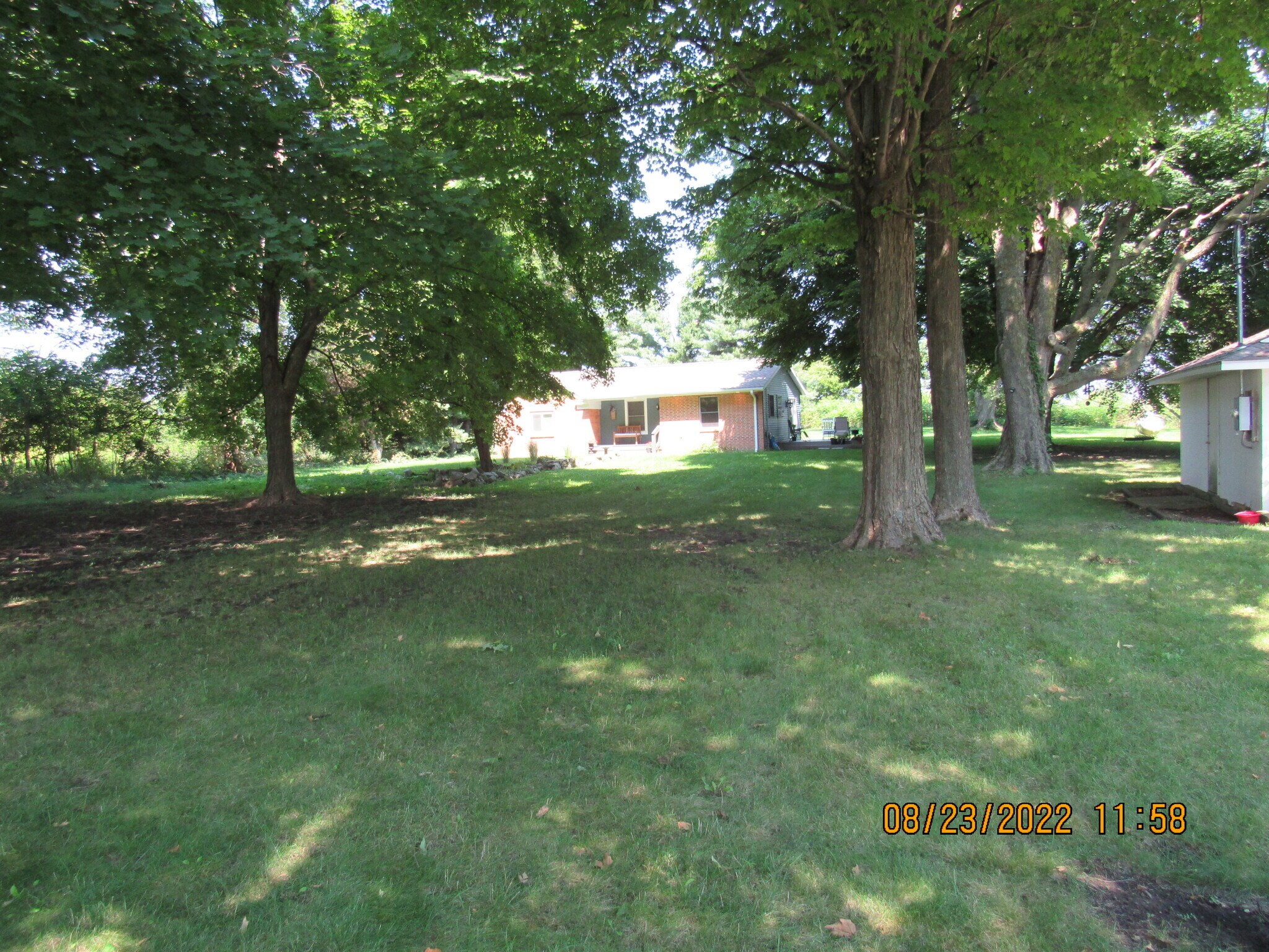 Building Photo - 6452 W Vw Ave