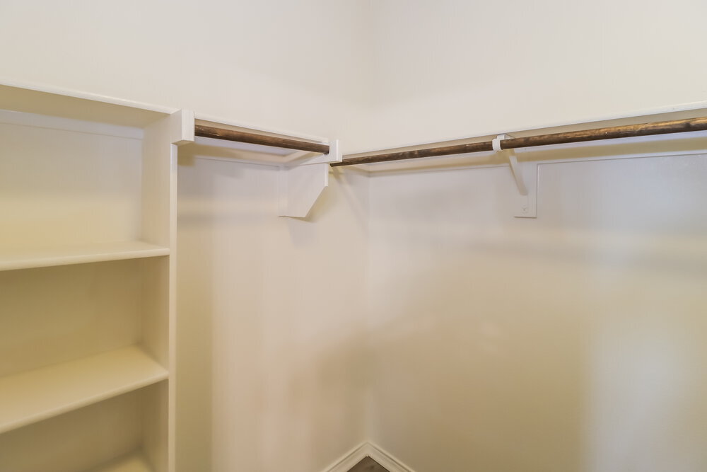 Building Photo - 368 Magma Dr