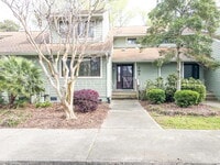 Building Photo - 202 Crooked Creek Rd