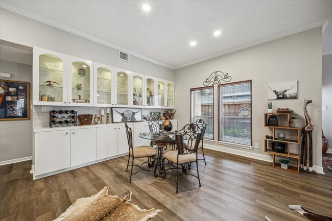 Building Photo - 11742 Pecan Creek Dr