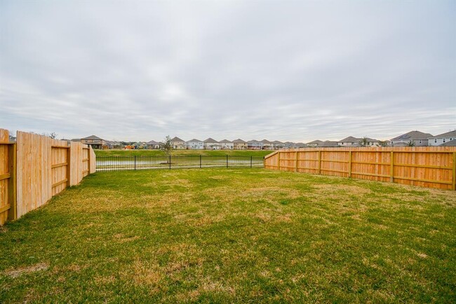 Building Photo - 4930 Lucky Fawn Ln