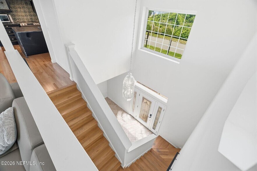 Building Photo - 149 Beachside Dr