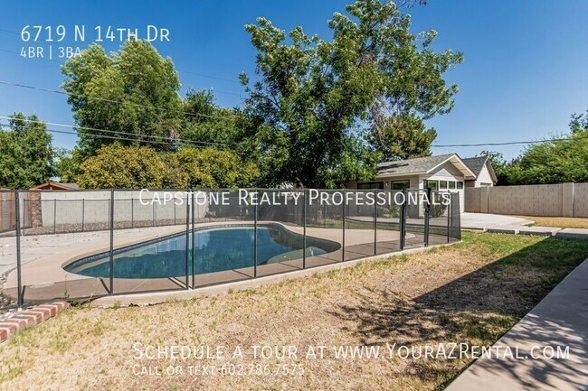 Building Photo - 6719 N 14th Dr