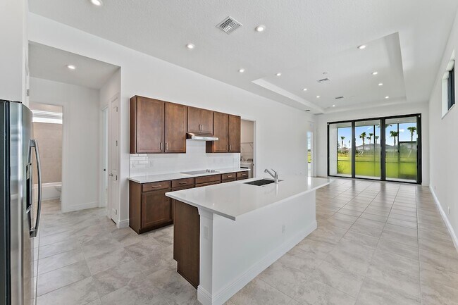 Building Photo - 9333 SW Pepoli Way
