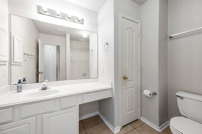 Building Photo - 3347 Pebble Beach Ln