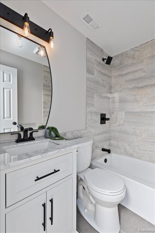 Building Photo - 3771 Gainesborough Dr