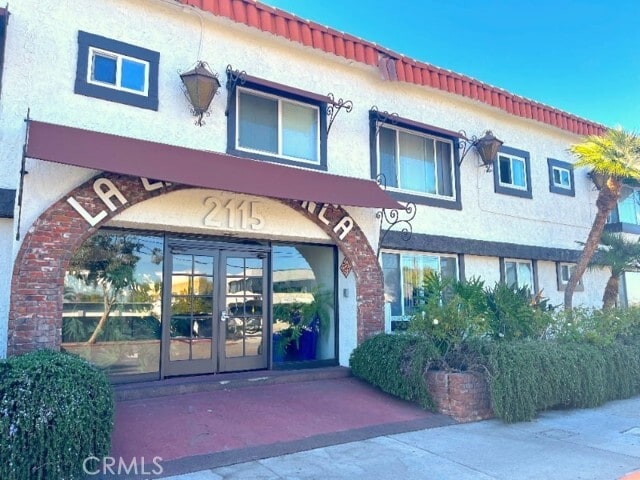 Building Photo - 2115 Placentia Ave