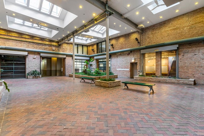 Building Photo - 1727 S Indiana Ave