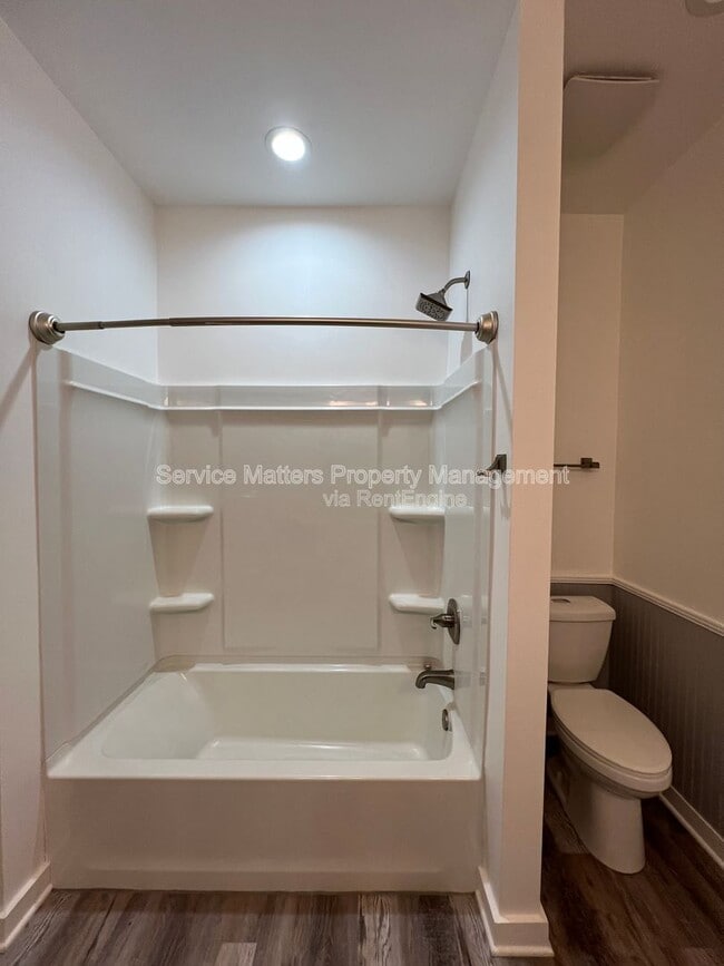 Building Photo - 6150 Franklin St