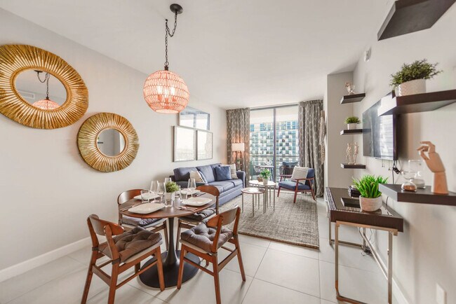 Building Photo - 5350 NW 84th Ave