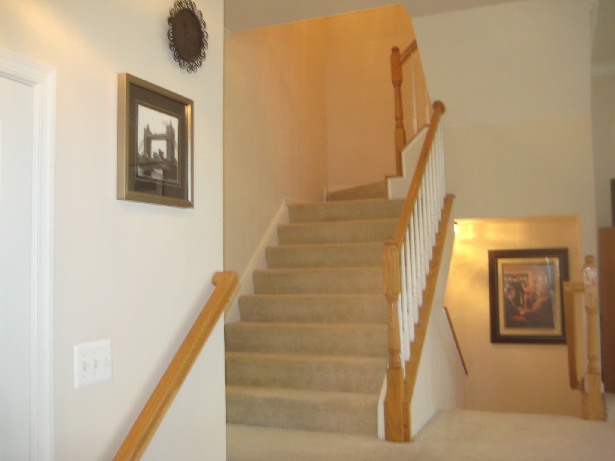 Building Photo - 417 Clayton Ln